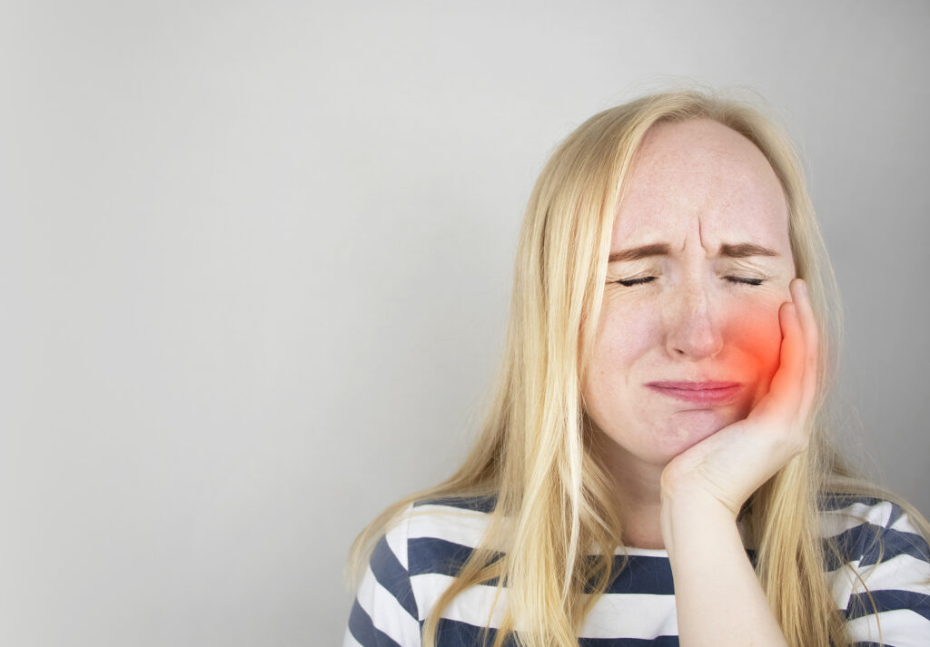 A Broken Filling Can Expose a Tooth and Turn Mild Pain Into Sharp Sensitivity